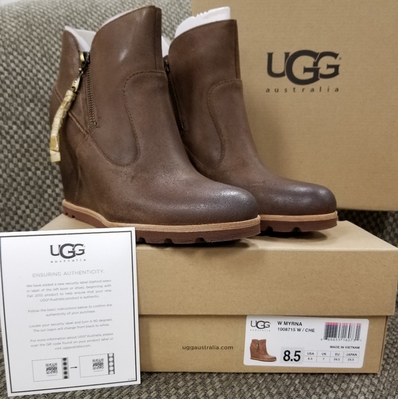 UGG Myrna Wedge Bootie Chestnut U100715CHE - Picture 1 of 6